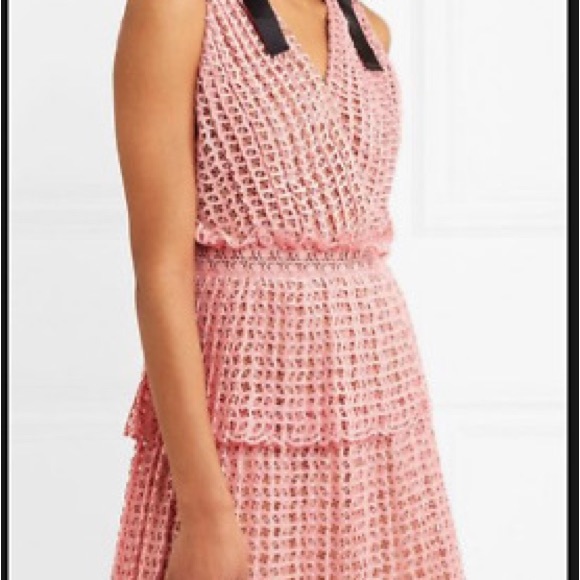 SELF PORTRAIT BOW- DETAIL TIERED GUIPURE LACE MINI PINK DRESS - Picture 6 of 6